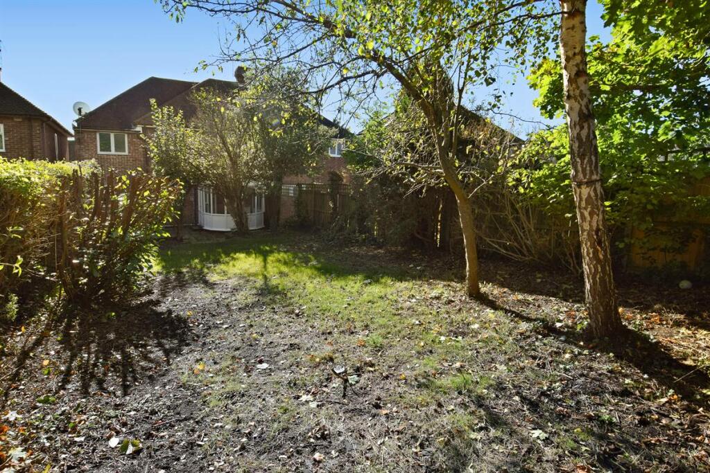Additional property image - Hillside Avenue, Canterbury