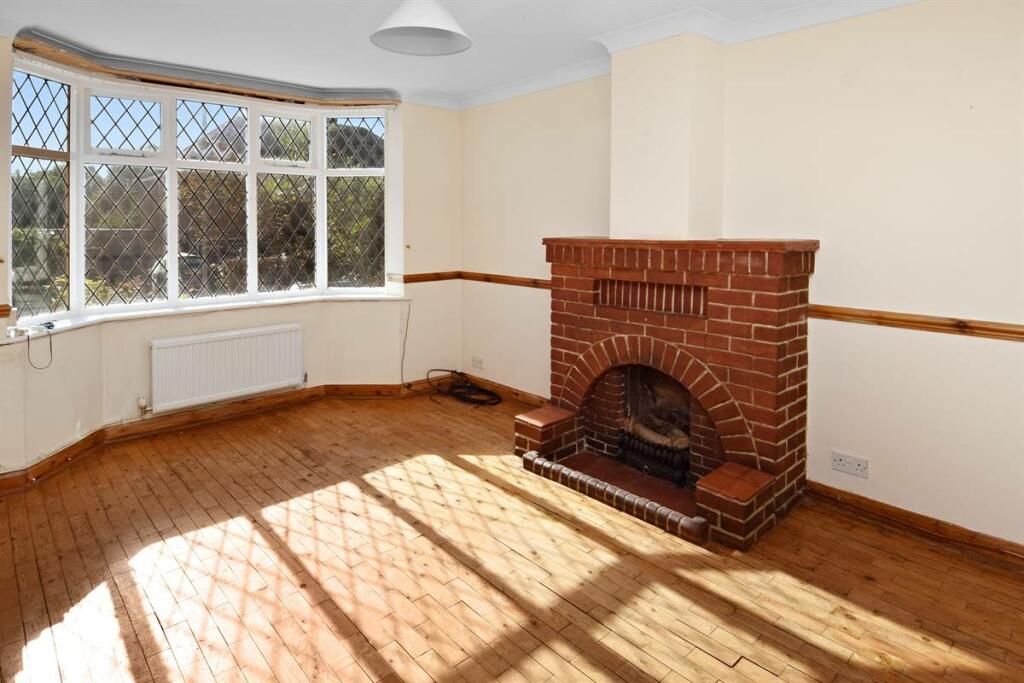 Additional property image - Hillside Avenue, Canterbury