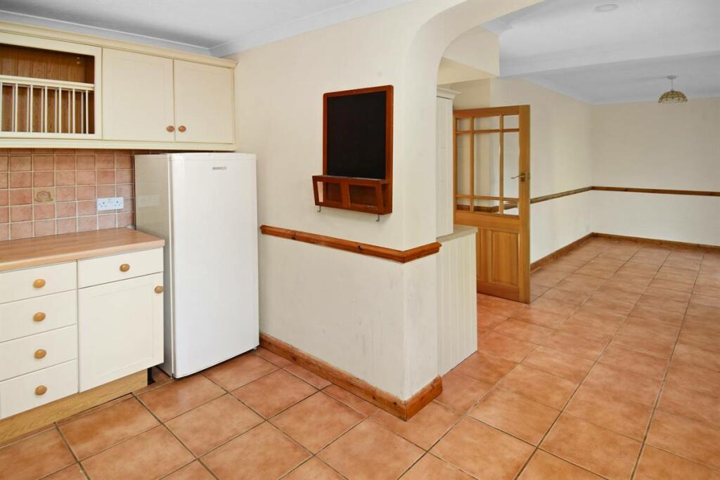 Additional property image - Hillside Avenue, Canterbury
