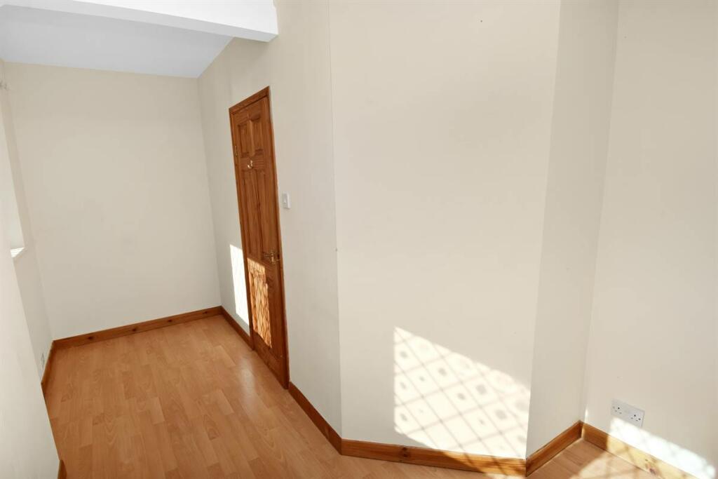 Additional property image - Hillside Avenue, Canterbury