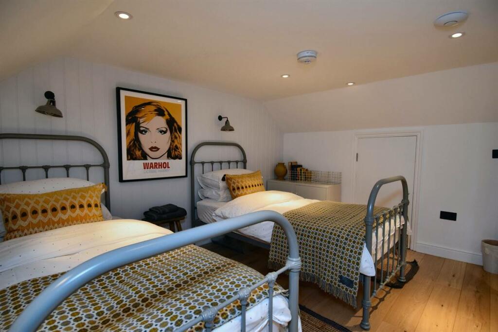 Additional property image - Sydenham Street, Whitstable