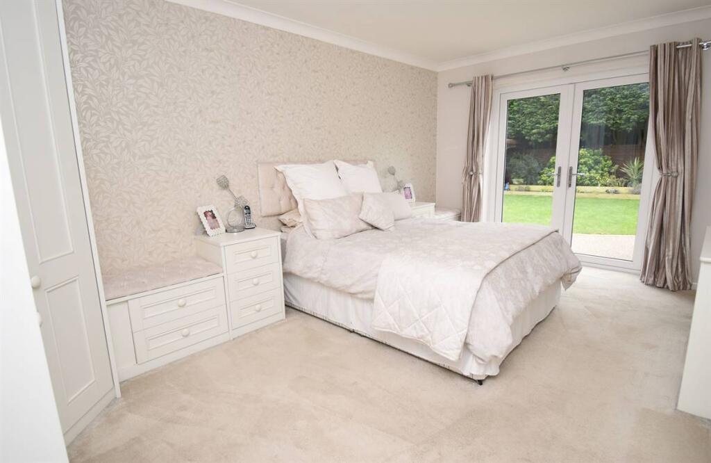Additional property image - The Russets, Chestfield, Whitstable