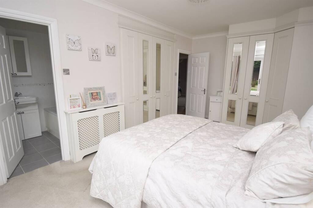 Additional property image - The Russets, Chestfield, Whitstable