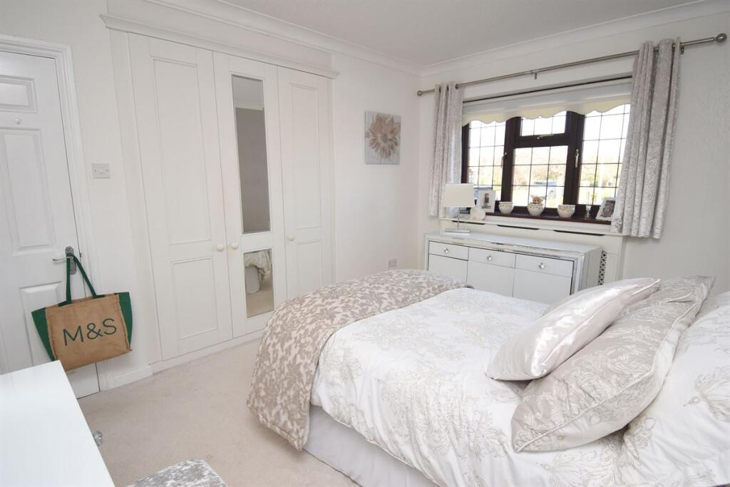Additional property image - The Russets, Chestfield, Whitstable