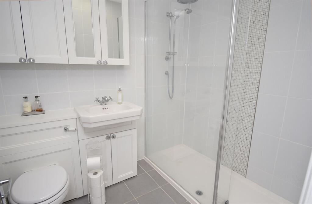 Additional property image - The Russets, Chestfield, Whitstable