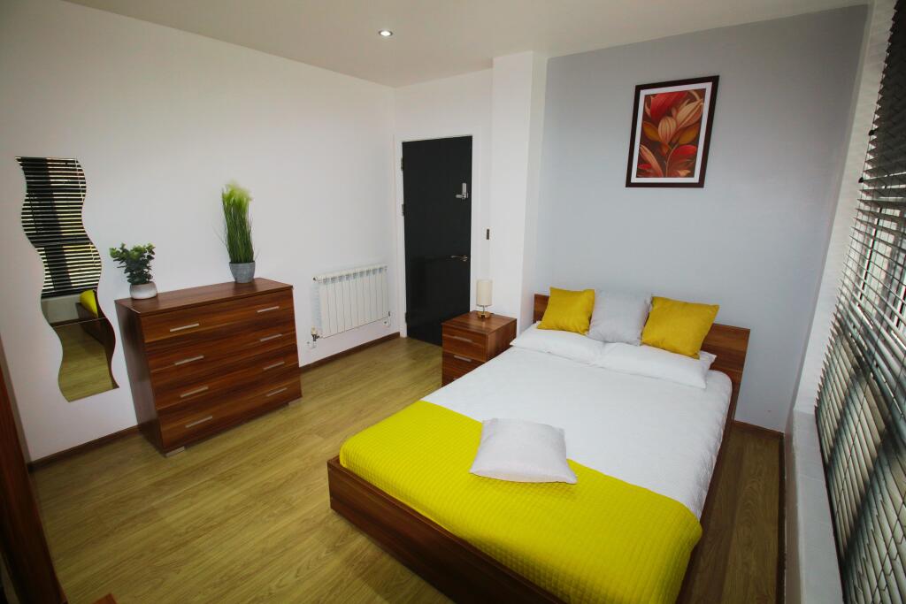 Main image of property: Park view, Stonebow house Block, St. Botolphs Crescent, Lincoln, Lincolnshire, LN5 8AZ