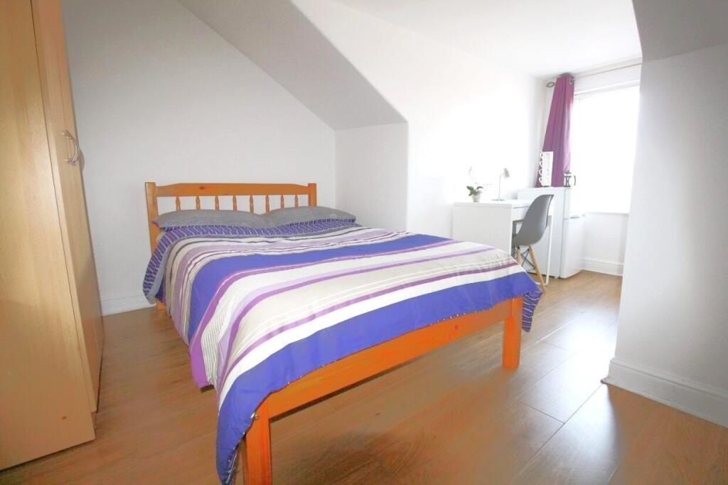 Main image of property: 58 High Street, Lincoln, Lincolnshire, LN5 8AH, United Kingdom