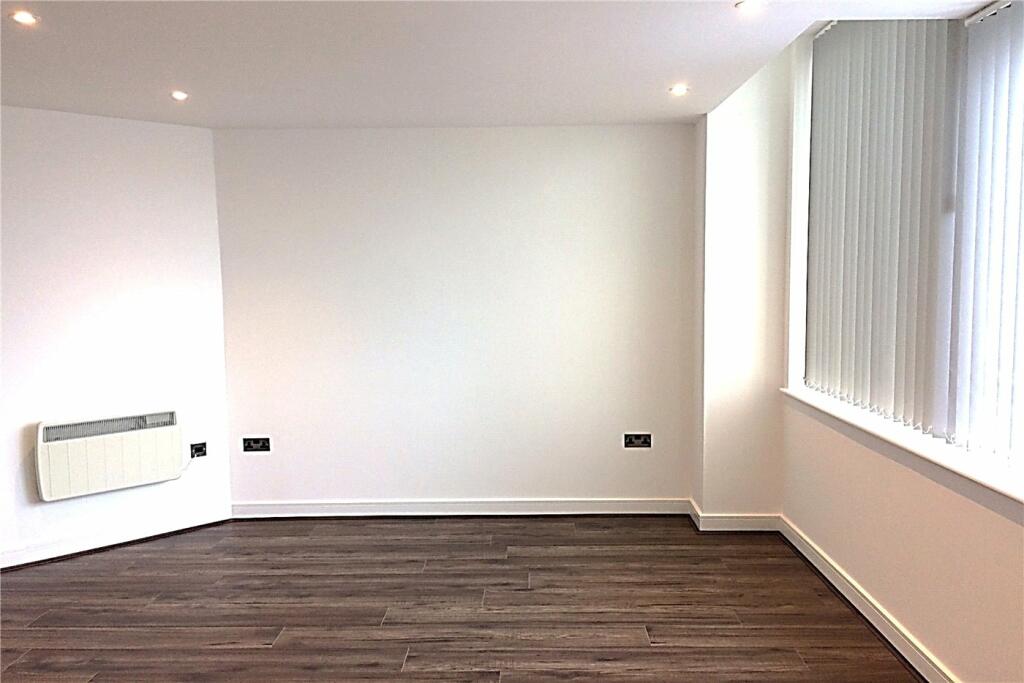 Studio flat for sale in Churchill Place, Basingstoke, RG21