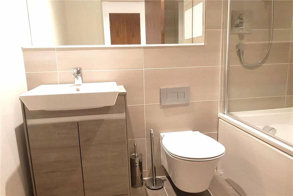 Studio flat for sale in Churchill Place, Basingstoke, RG21