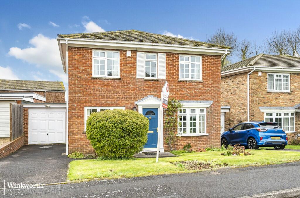 4 bedroom house for sale in Holy Barn Close, Basingstoke, Hampshire, RG22