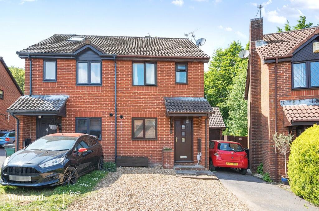 Main image of property: Windsor Gardens, Basingstoke, Hampshire, RG22