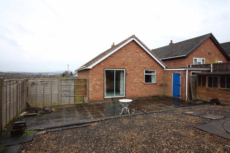 2 bedroom detached bungalow for sale in KINGSWINFORD, Bartic Avenue, DY6