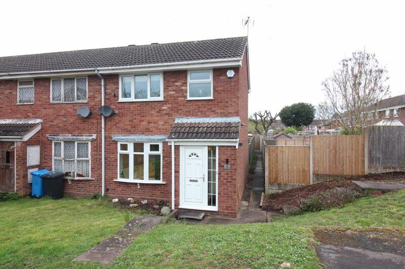 2 bedroom terraced house for sale in WOMBOURNE, Lanes Close, WV5