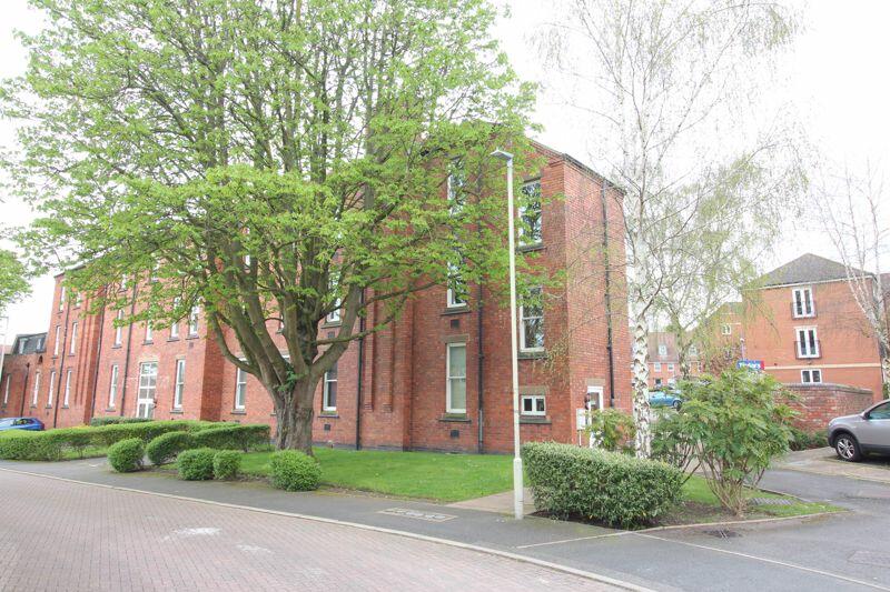 2 bedroom flat for sale in WORDSLEY, Fairfold Lodge Marshall Crescent, DY8