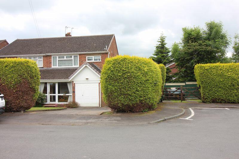 3 bedroom semidetached house for sale in WALL HEATH VILLAGE, Brook