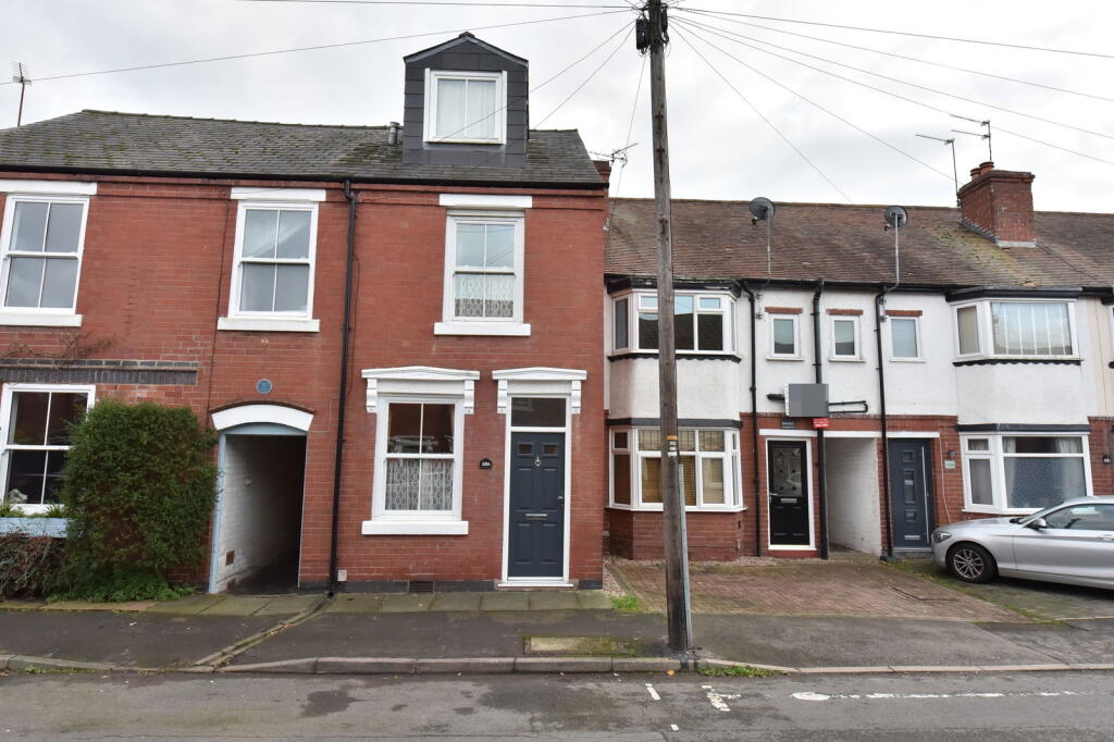 Main image of property: KINGSWINFORD, Broad Street