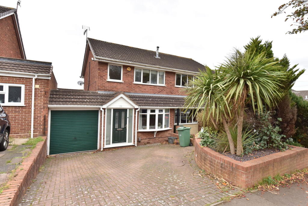 3 bedroom semi-detached house