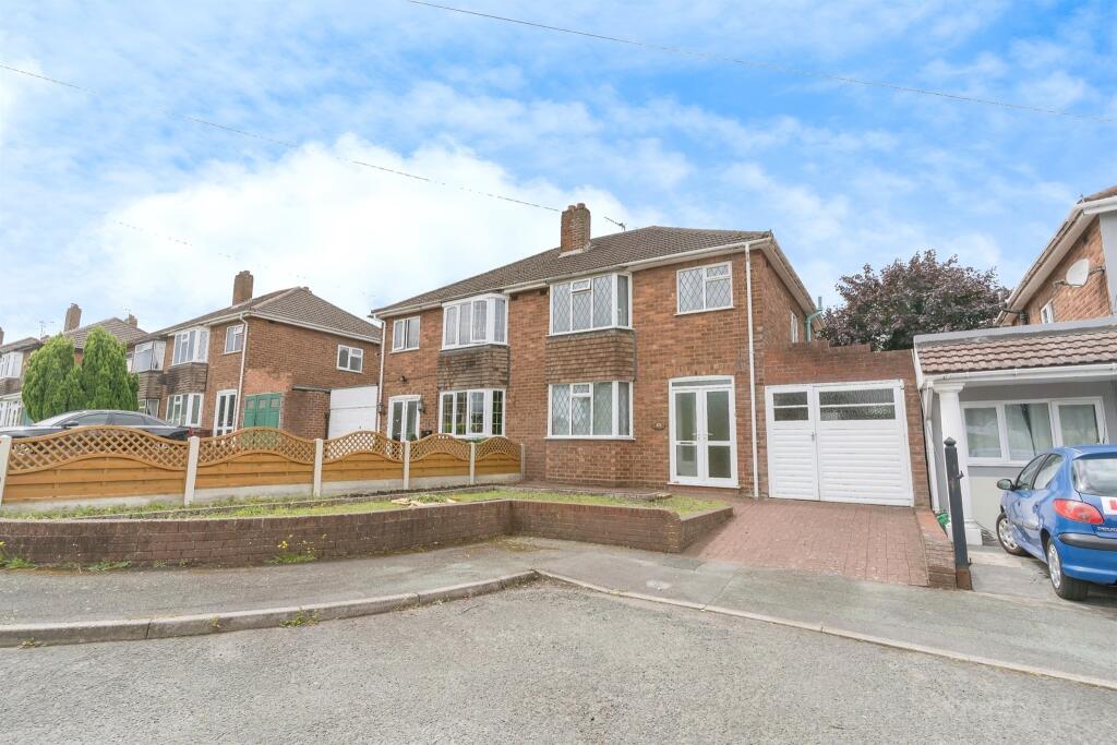 Main image of property: Birmingham New Road, Bilston