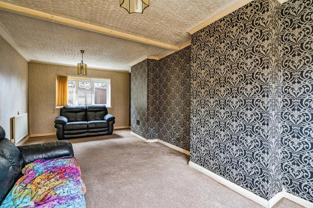 Additional property image - Fairway Avenue, Tividale, Oldbury