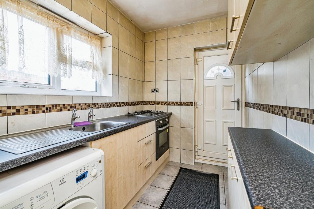 Additional property image - Fairway Avenue, Tividale, Oldbury