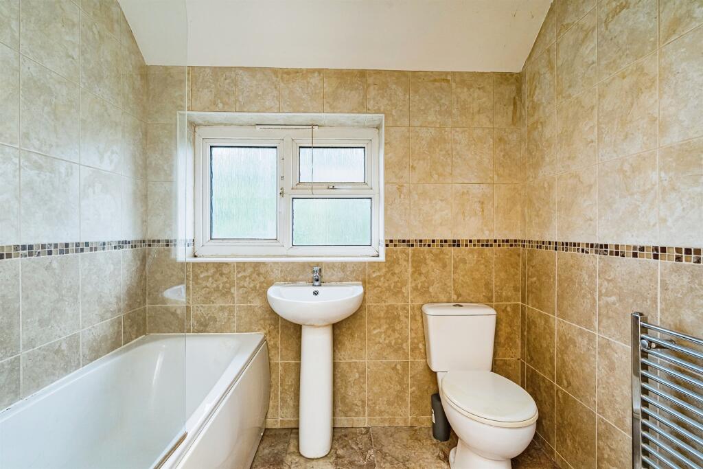 Additional property image - Fairway Avenue, Tividale, Oldbury