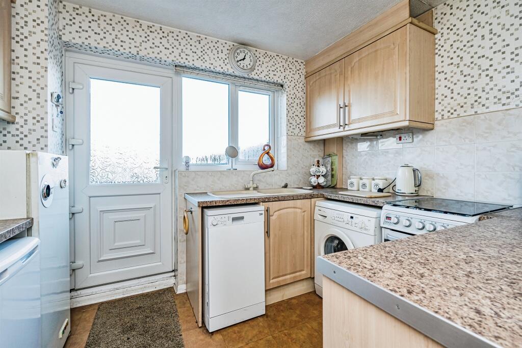 Additional property image - Keir Hardie Walk, Tividale, OLDBURY