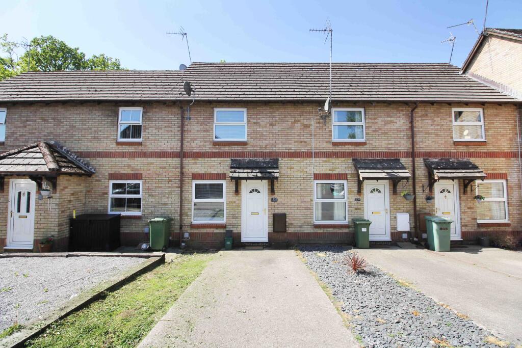 Main image of property: Manor Chase, Beddau, CF38 2JF