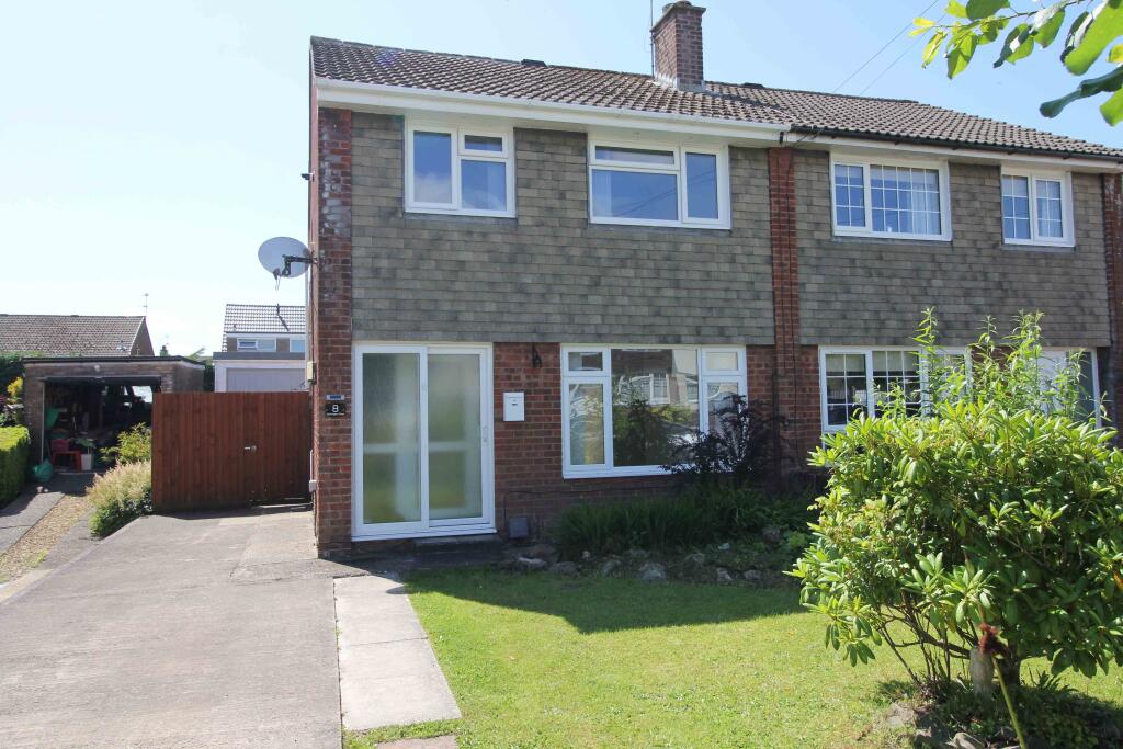 Main image of property: Chalvington Close, Beddau CF38 2RR