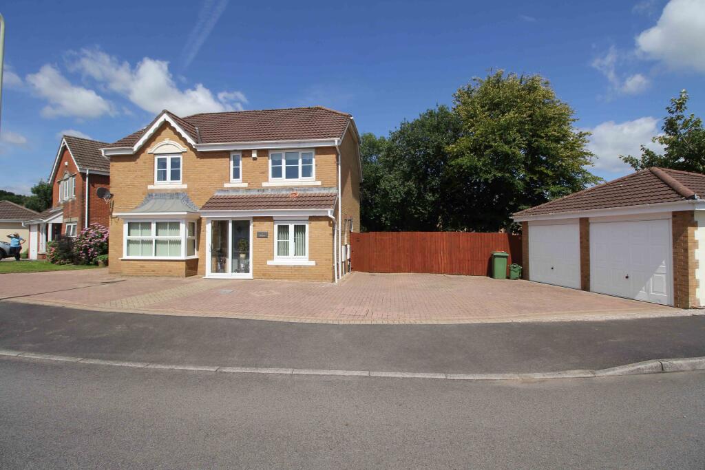 Main image of property: Clos Ynysddu, Pontyclun CF72 9WQ