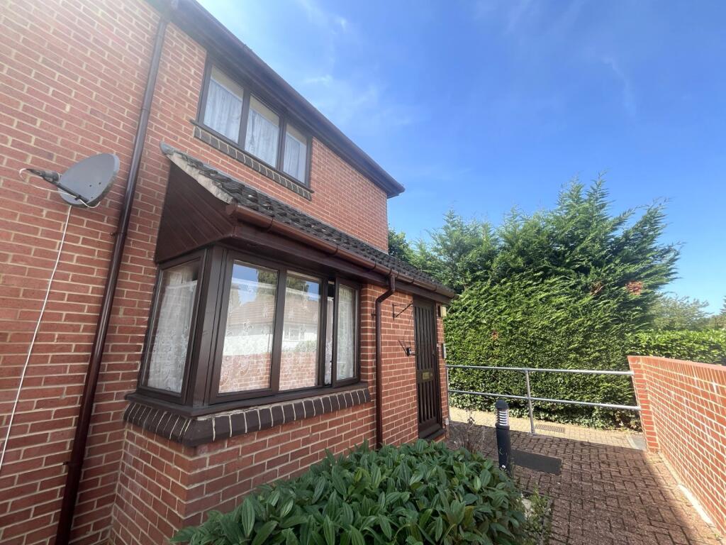 Main image of property: Candleford Gate, Tower Close, Liphook, Hampshire