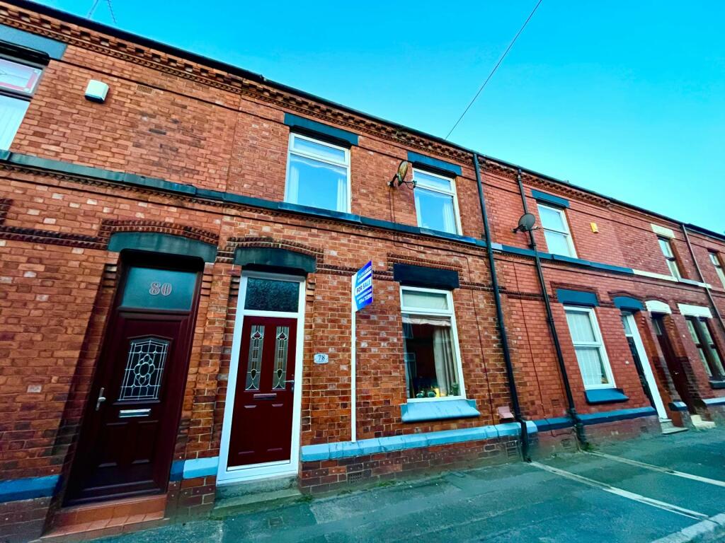 3 bedroom terraced house for sale in **NO CHAIN** Harris Street, St