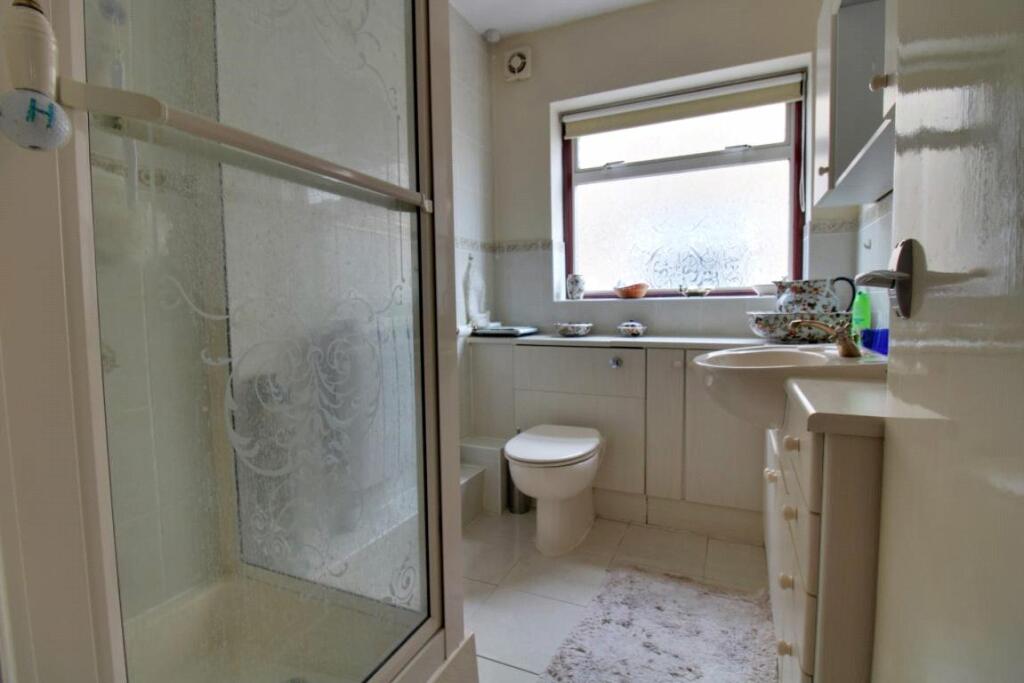 4 bedroom detached house for sale in Rosemary Gardens, Blackwater