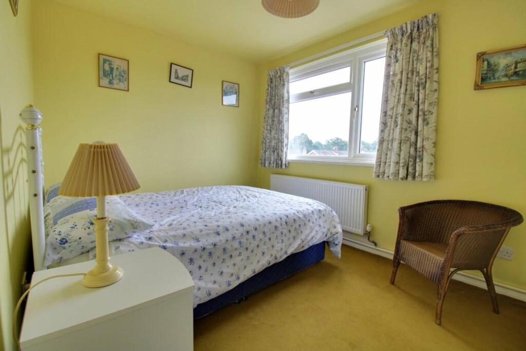 4 bedroom detached house for sale in Rosemary Gardens, Blackwater