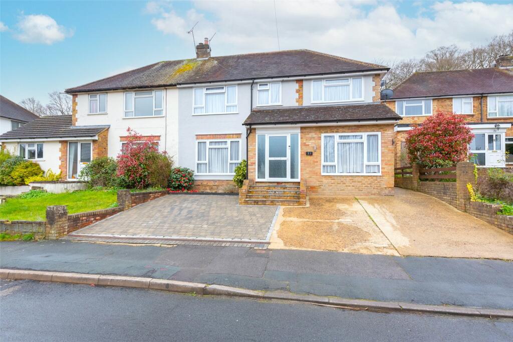 4 bedroom semidetached house for sale in Fairfield Drive, Frimley