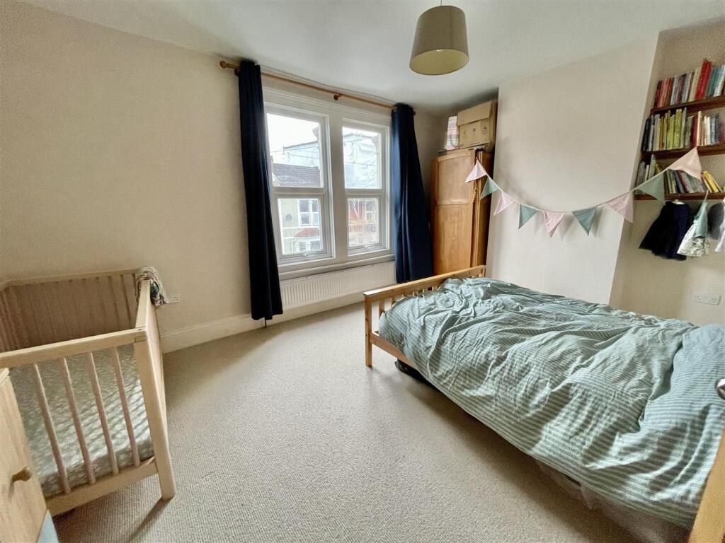 Additional property image - Carlton Park, Bristol