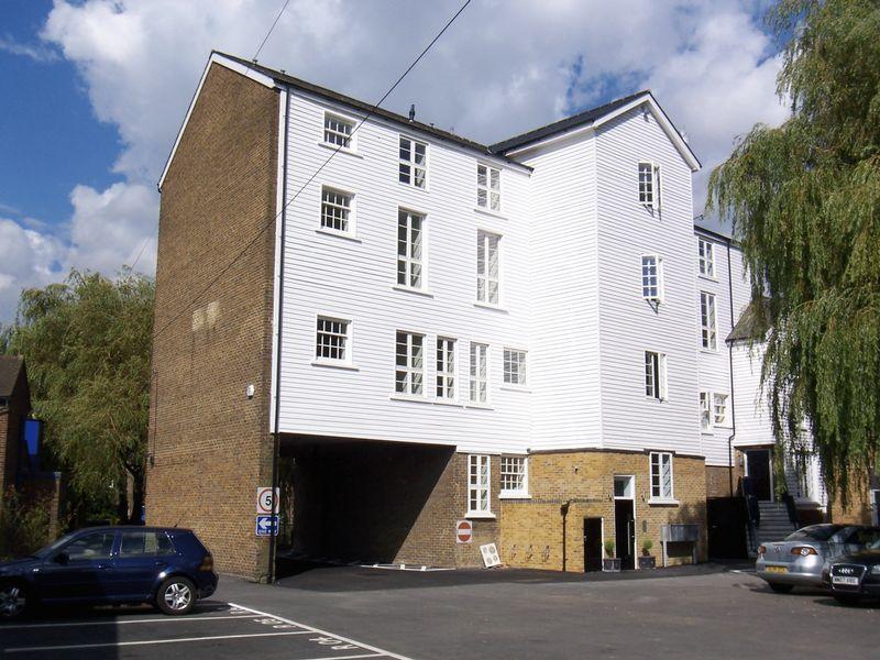 Main image of property: Bexley High Street, Bexleyheath, DA5