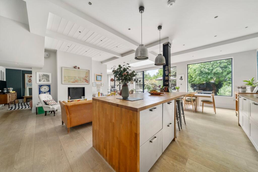 Main image of property: Ravenscourt Square, Ravenscourt Park , Hammersmith, W6