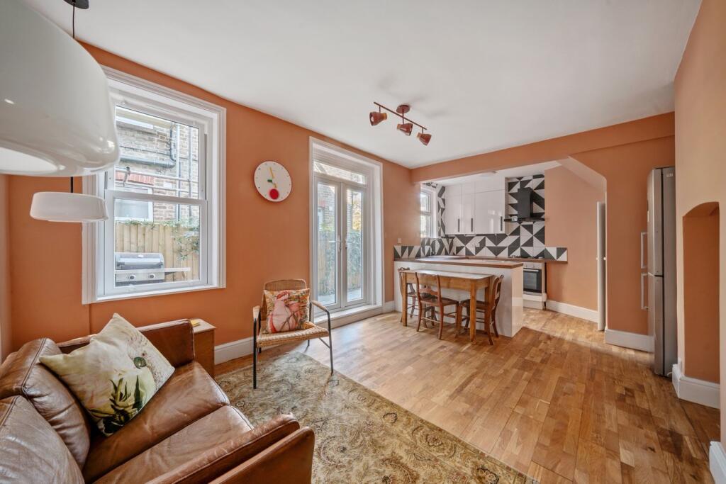 Main image of property: Emlyn Road, Wendell Park, Shepherds Bush, W12