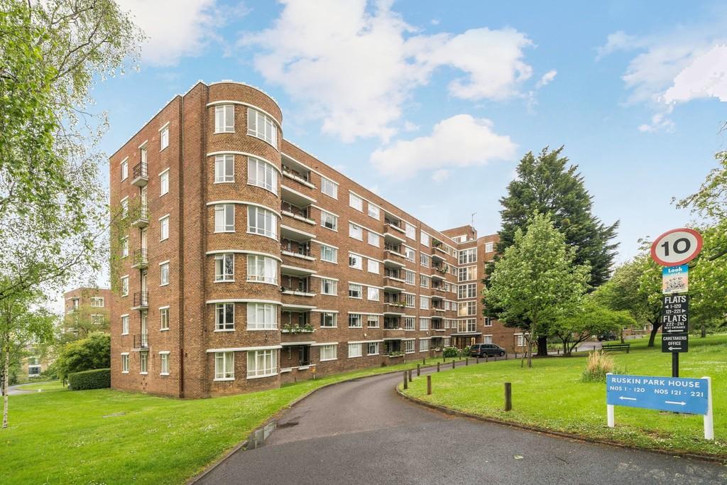 2 bedroom apartment for sale in Ruskin Park House, Champion Hill