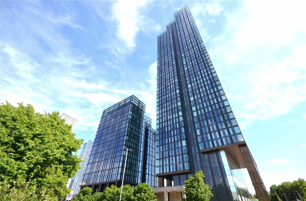 1 bedroom apartment for rent in Victoria Residence, 16 Silvercroft Street, Manchester City Centre, M15