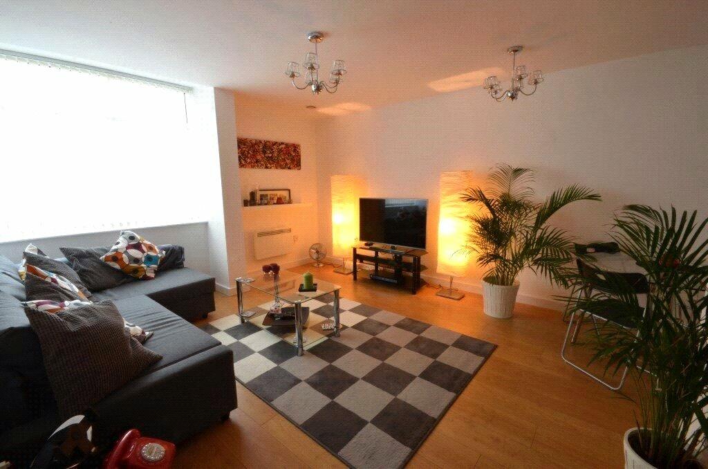 2 bedroom apartment for rent in Hudson Court, 54 Broadway, Salford Quays, Salford, M50