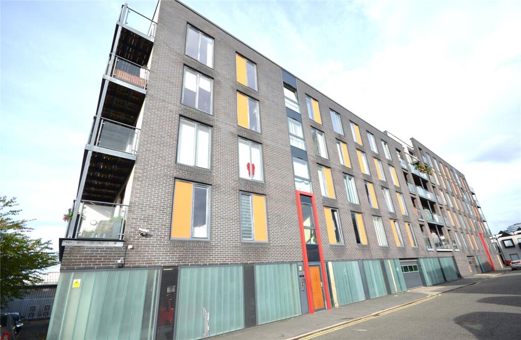 Main image of property: Springfield Court, Dean Road, Salford, Manchester City Centre, M3