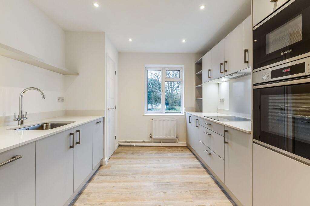 Main image of property: Hermitage Parade, High Street, Ascot, Berkshire