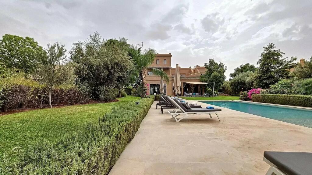 5 bedroom Villa for sale in Marrakech...