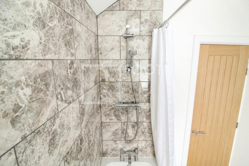 Additional property image - 2 Bedroom Unfurnished House, Wibsey, BD6 3JU