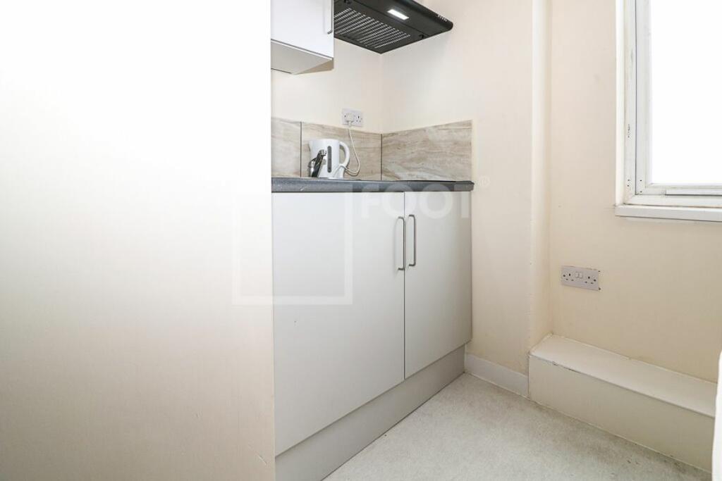 Additional property image - Sunbridge Halls, Sunbridge Road, BD1 2HF
