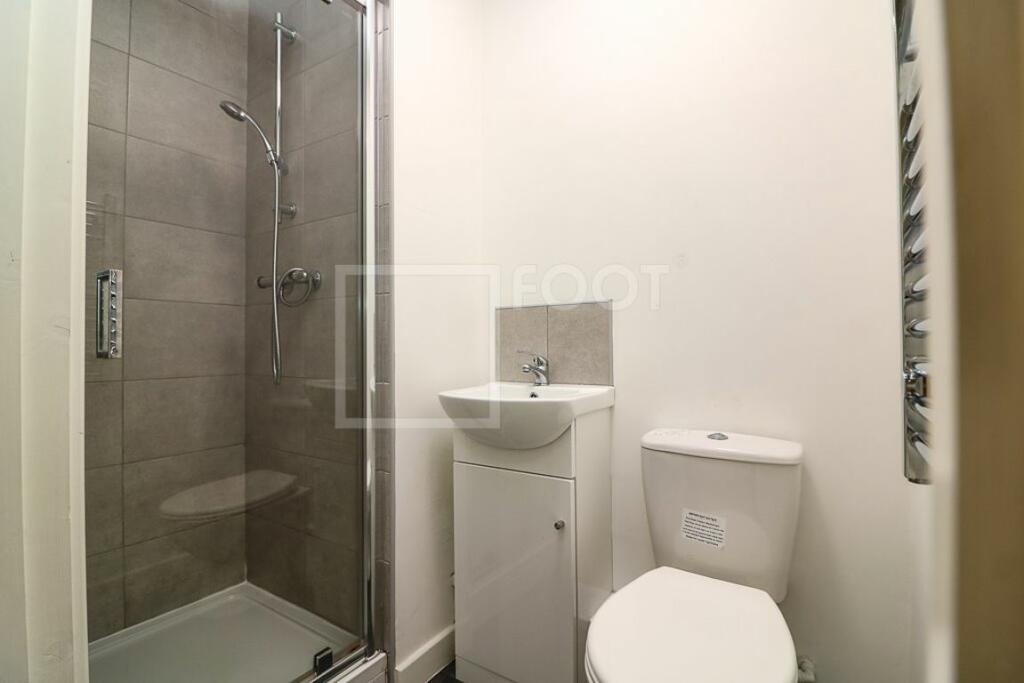 Additional property image - Colonnade House, Bradford, BD1 2BQ