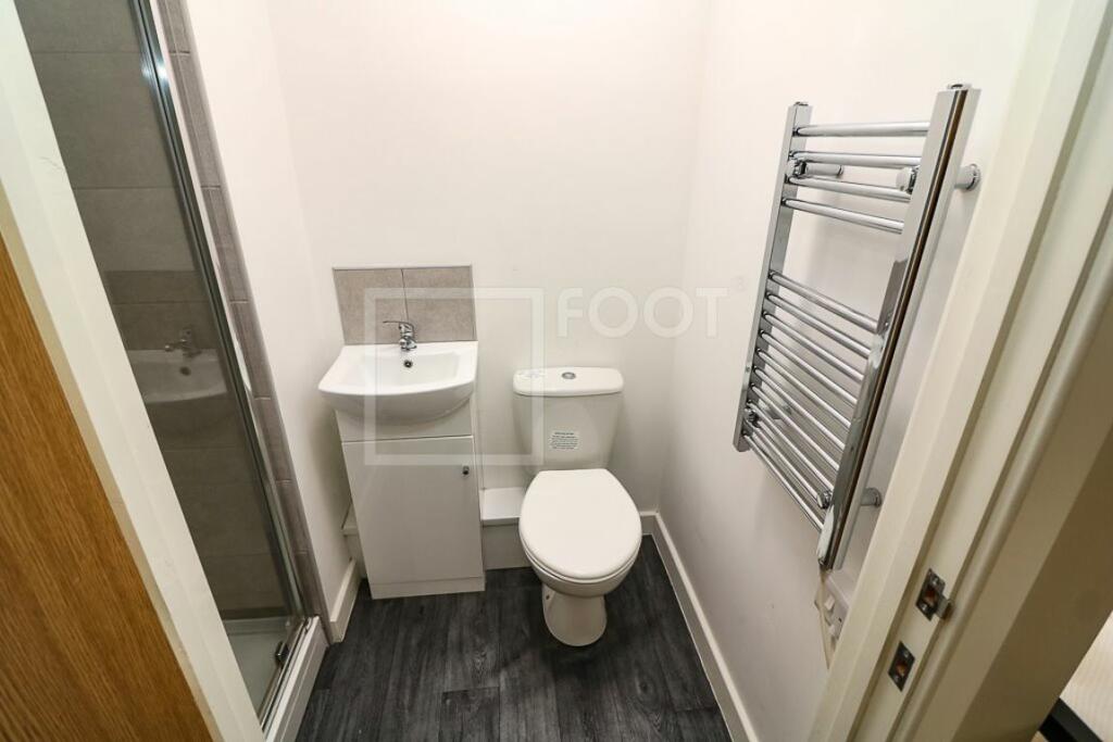 Additional property image - Colonnade House, Bradford, BD1 2BQ