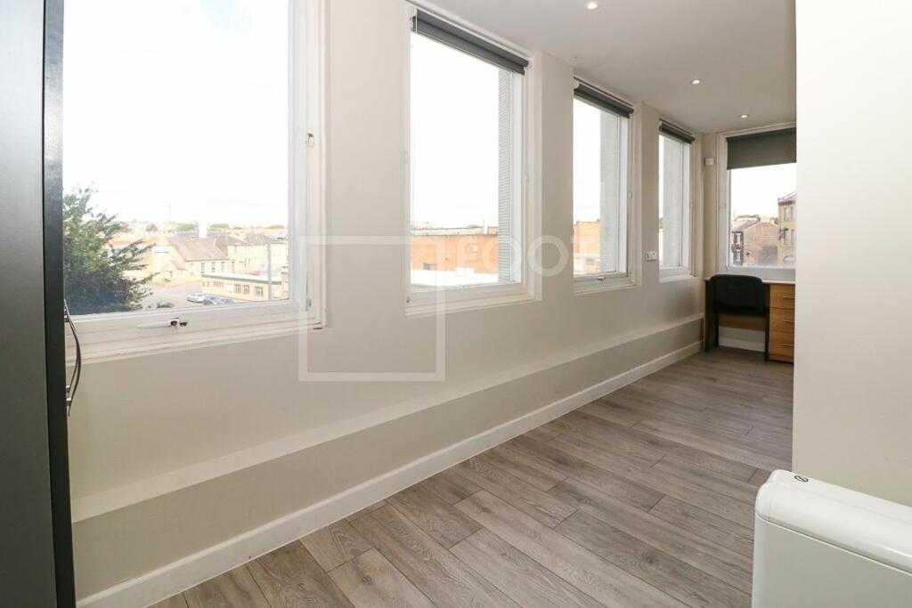 Additional property image - Colonnade House, Sunbridge Road, BD1