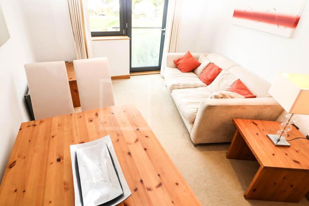 Additional property image - Victoria Mills 1, Salts Mill Road, BD17 7EE